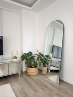 RAHMENLOS OVALER STANDSPIEGEL – 180×70 CM